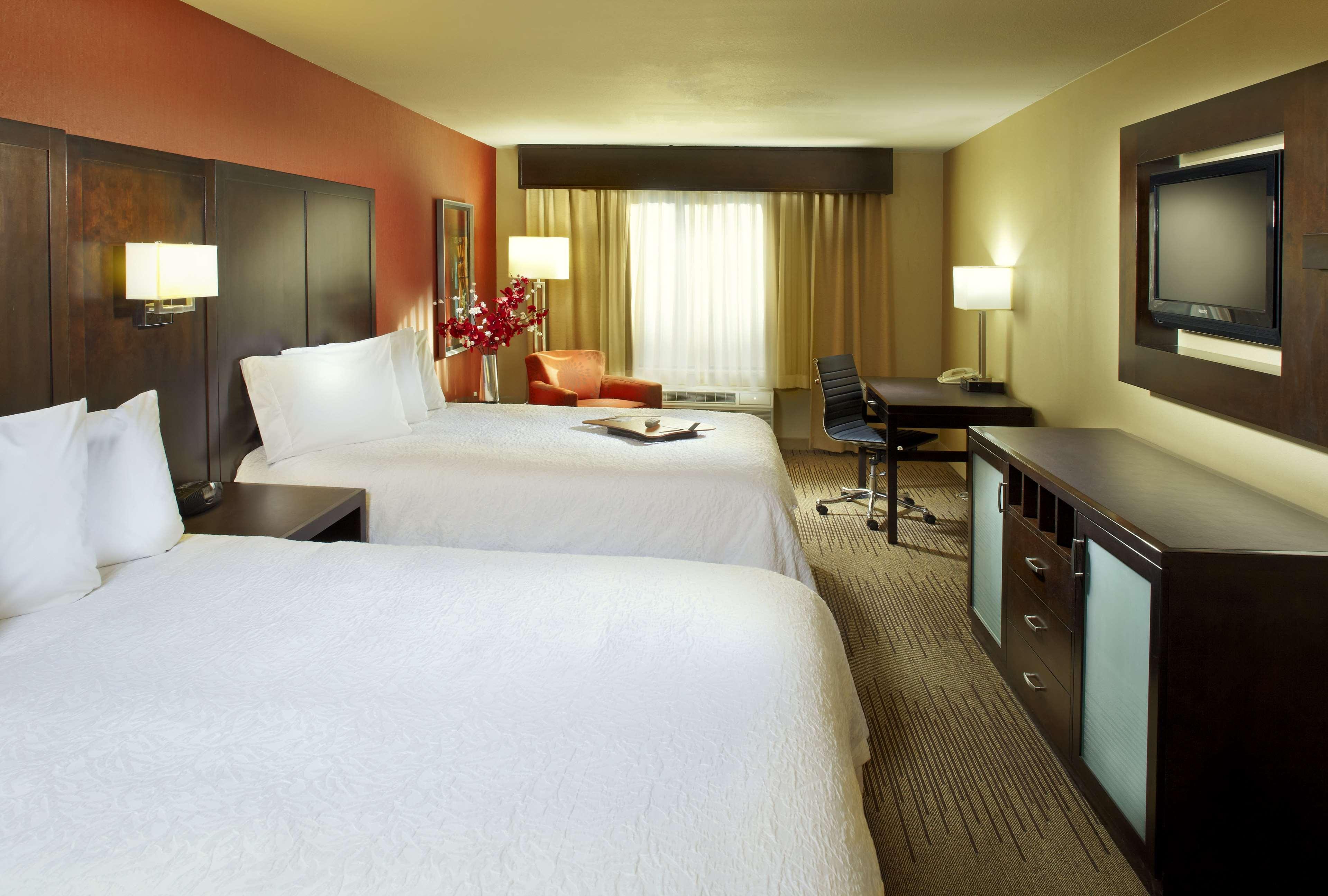 Hampton Inn Phoenix - Biltmore Eksteriør bilde