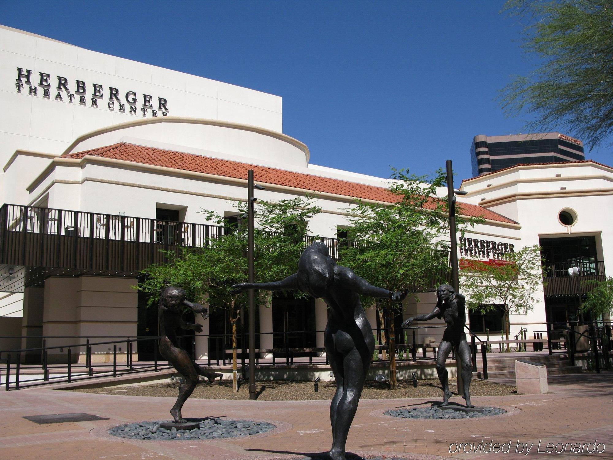 Hampton Inn Phoenix - Biltmore Eksteriør bilde