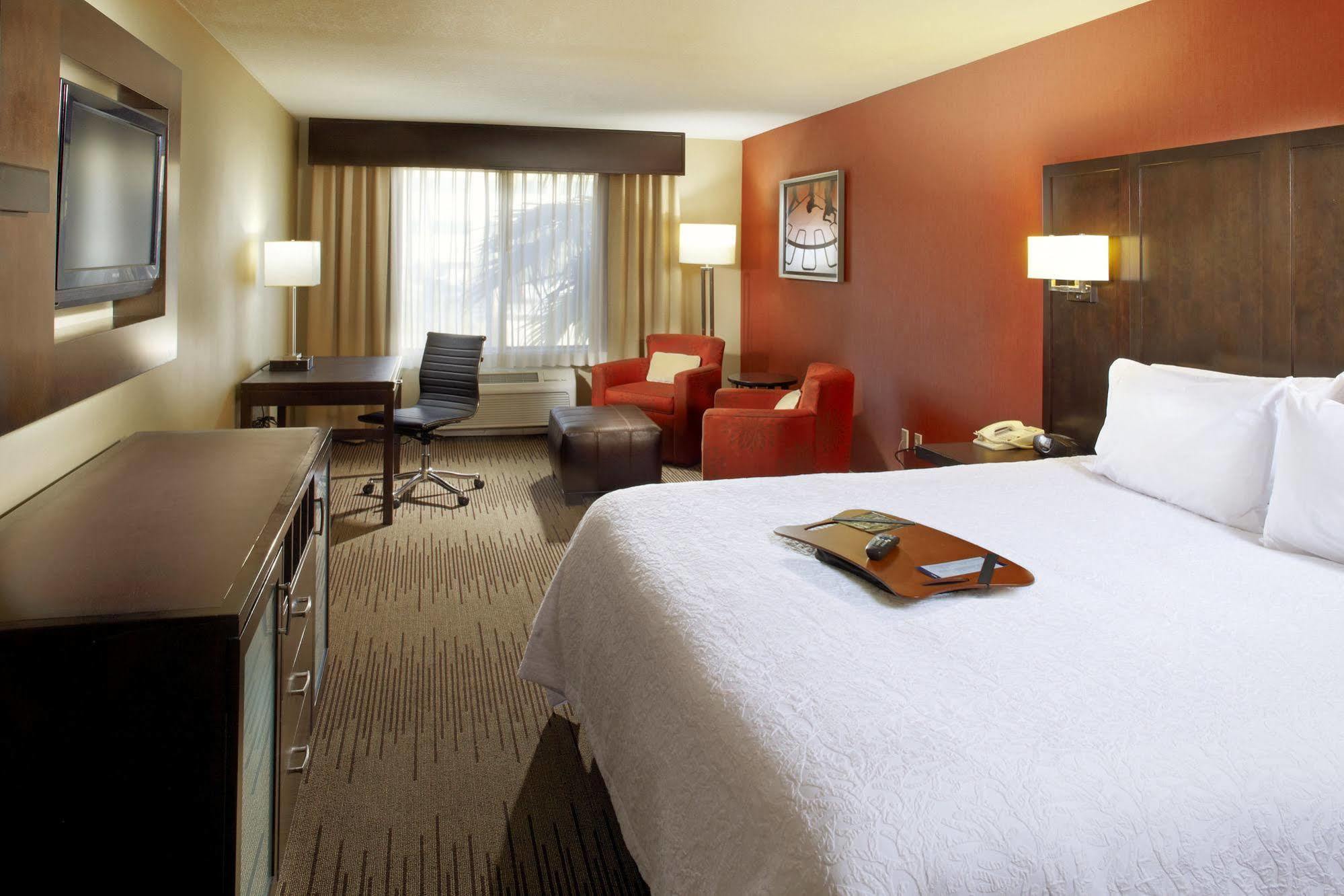 Hampton Inn Phoenix - Biltmore Rom bilde